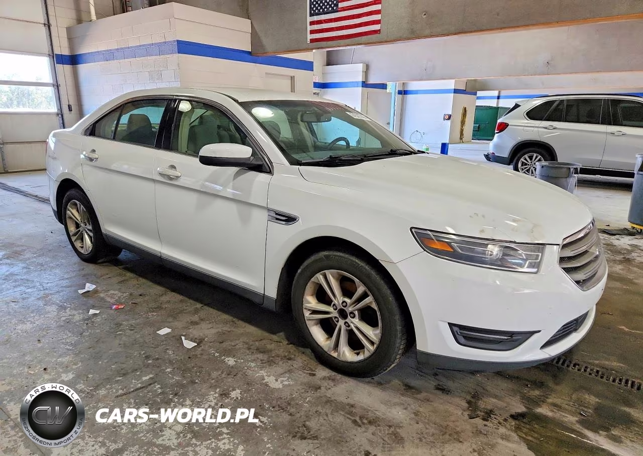 2017 Ford Taurus Sel VIN:1FAHP2E84HG138156 - 4