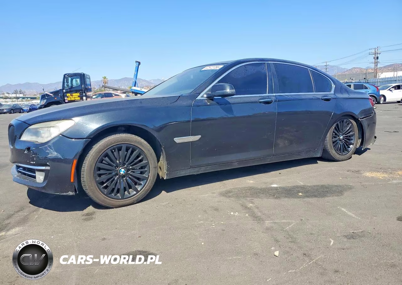 2013 BMW 740 I