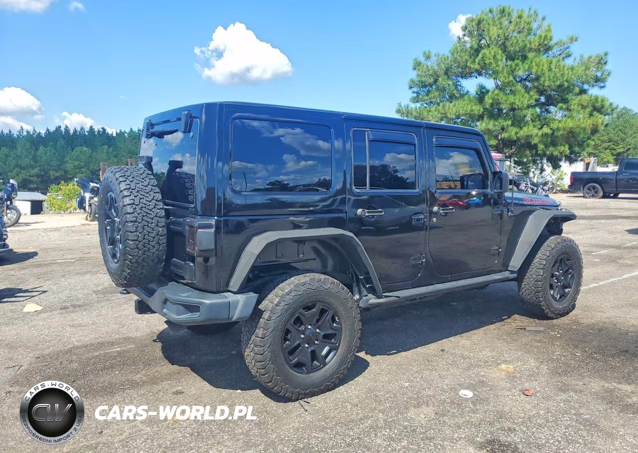 2012 Jeep Wrangler Unlimited Sahara VIN:1C4BJWEG1CL190165 - 3