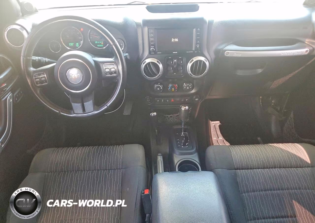 2012 Jeep Wrangler Unlimited Sahara VIN:1C4BJWEG1CL190165 - 8