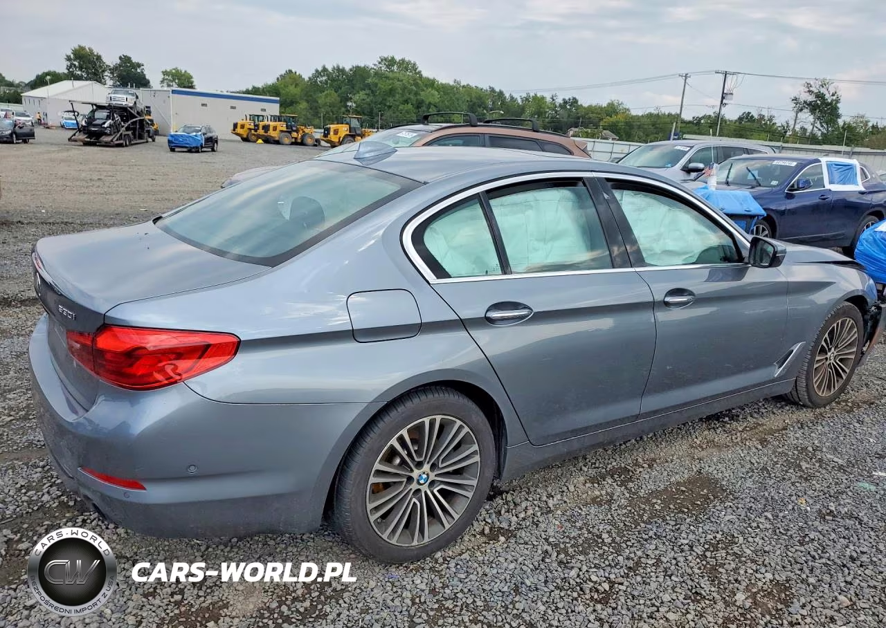 2017 BMW 530 Xi VIN:WBAJA7C32HG905601 - 3