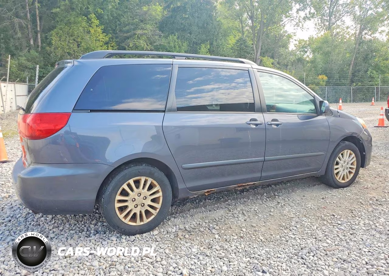 2009 Toyota Sienna Xle VIN:5TDZK22C99S227749 - 3