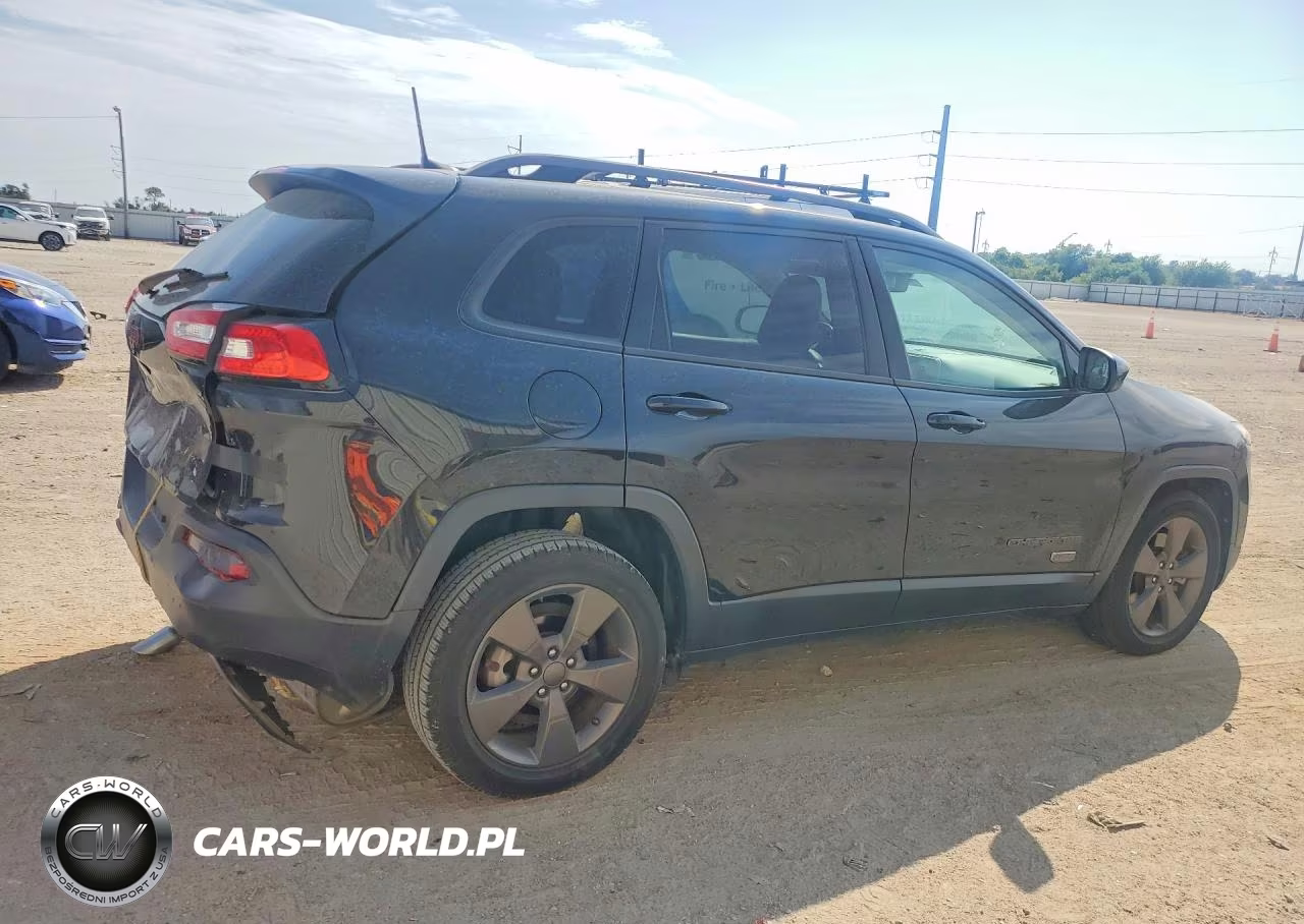 2016 Jeep Cherokee Latitude VIN:1C4PJLCB7GW293574 - 3