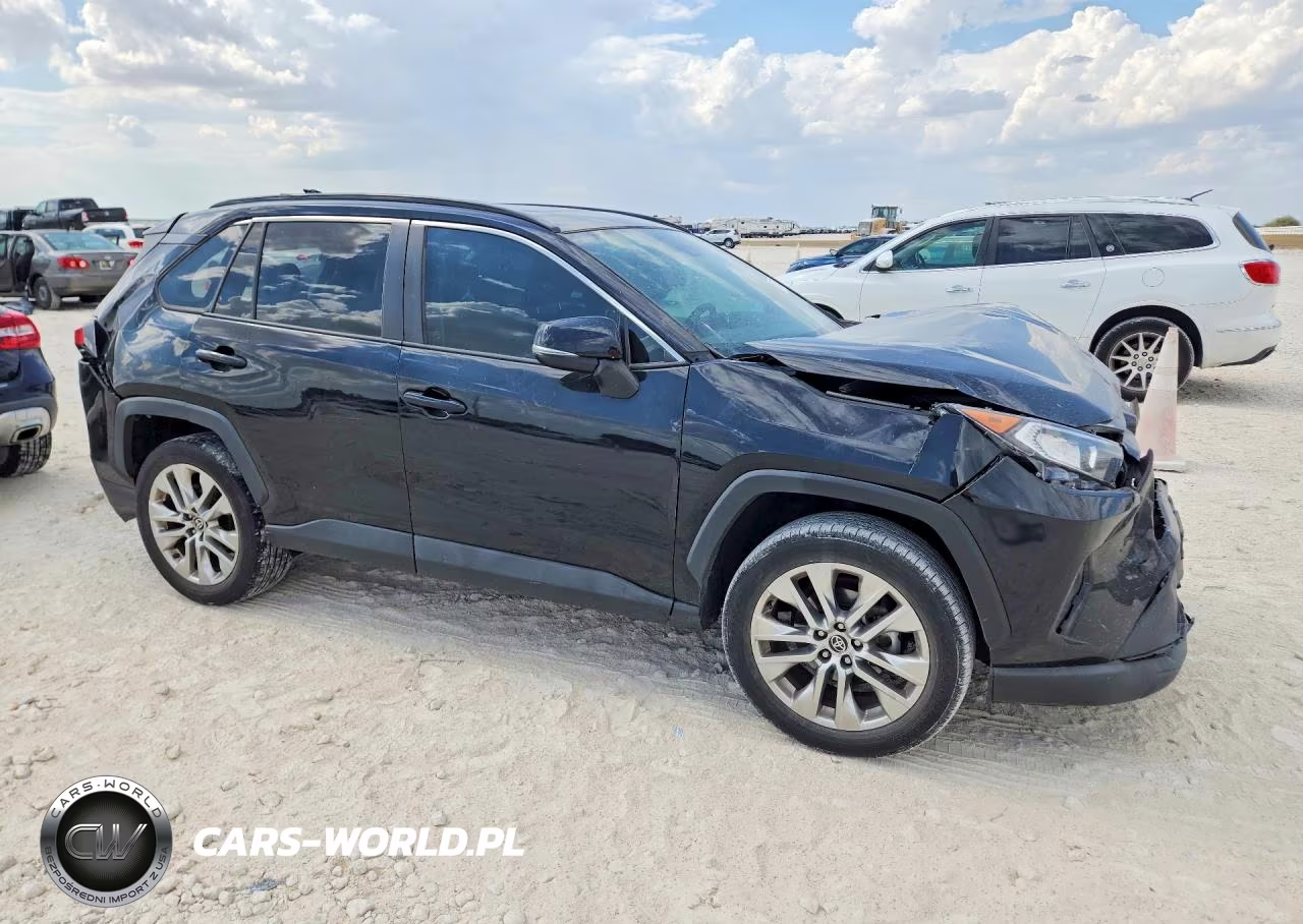 2021 Toyota Rav4 Xle Premium VIN:2T3C1RFV3MC165500 - 4