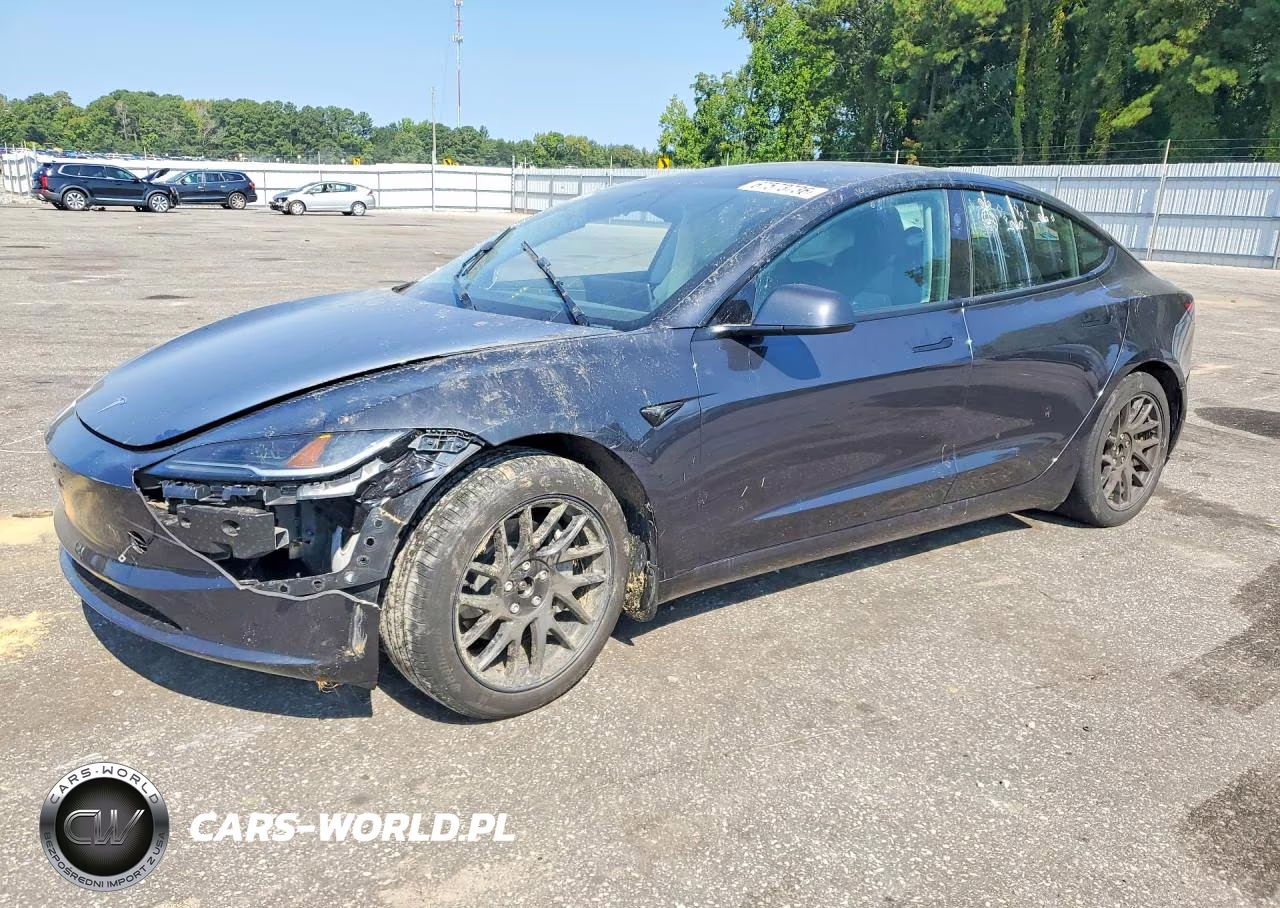 2024 Tesla Model 3 – zdjęcie 1 z 12