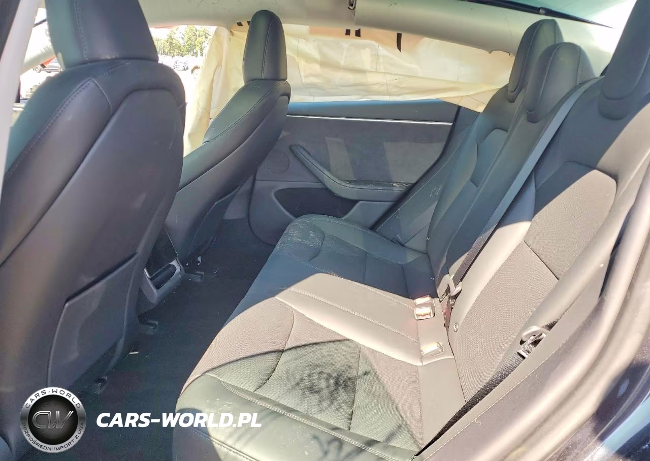 2024 Tesla Model 3 VIN:5YJ3E1EBXRF799301 - 10