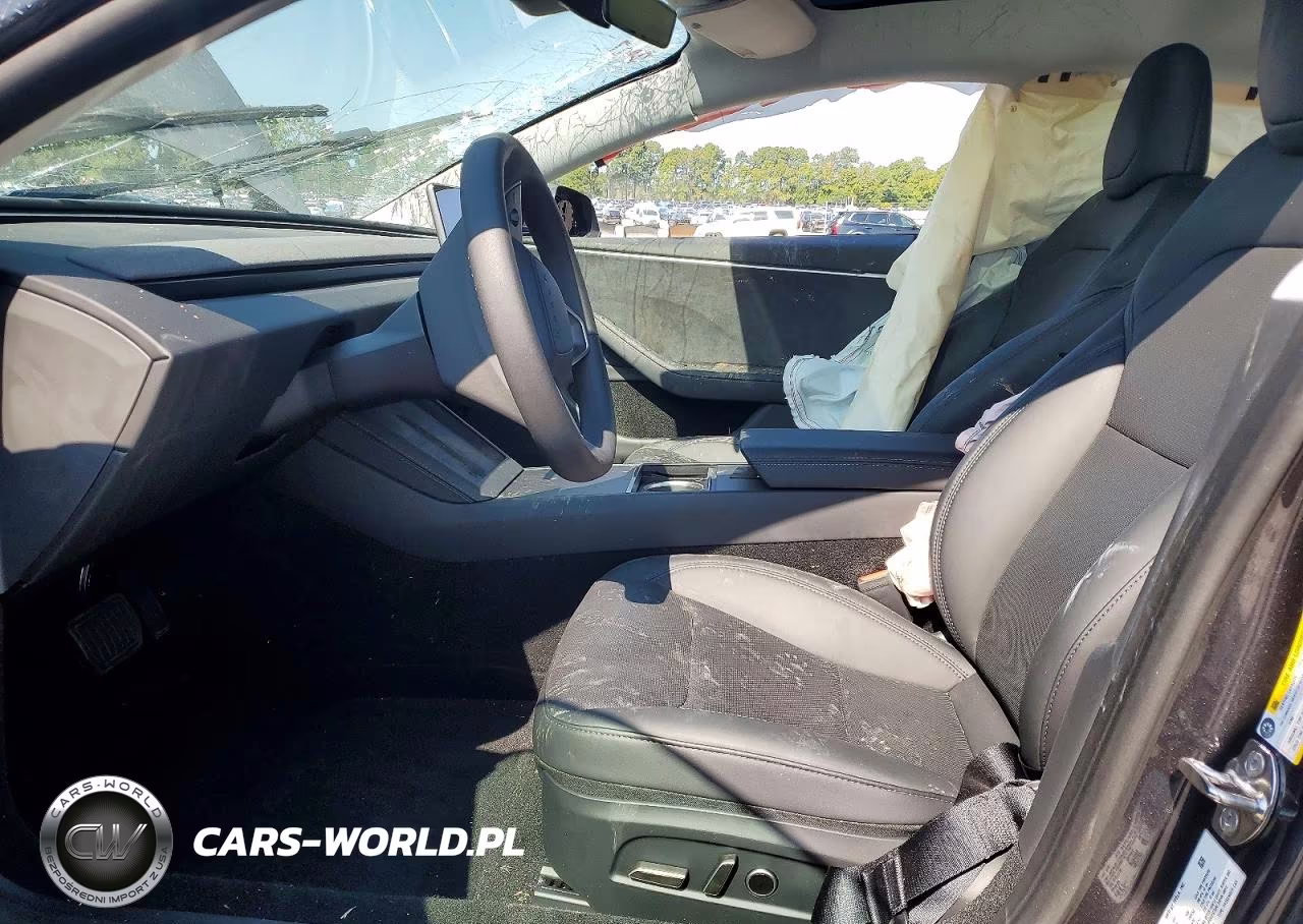 2024 Tesla Model 3 VIN:5YJ3E1EBXRF799301 - 7
