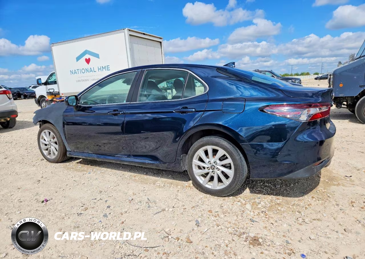 2021 Toyota Camry Le VIN:4T1C11AK1MU611701 - 2