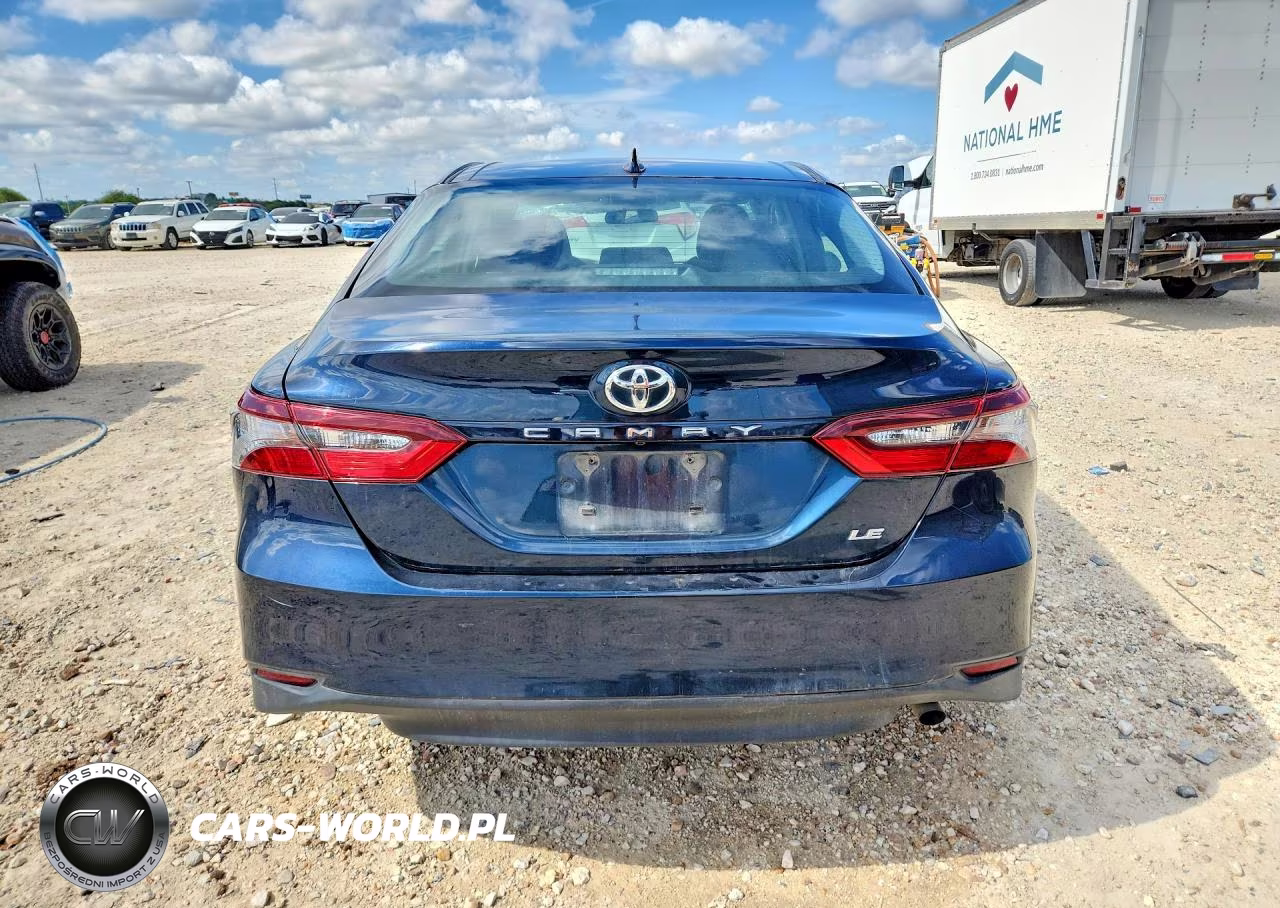 2021 Toyota Camry Le VIN:4T1C11AK1MU611701 - 6