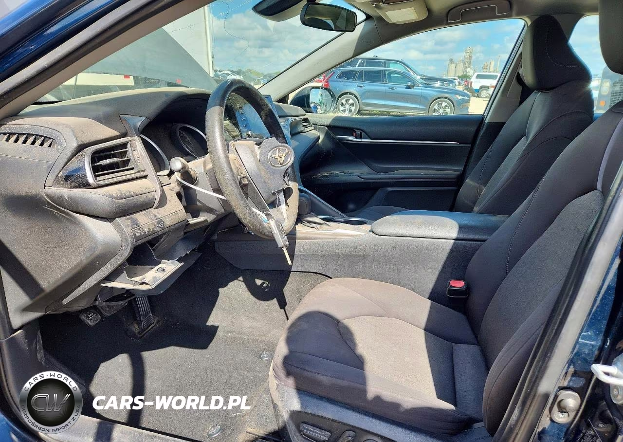 2021 Toyota Camry Le VIN:4T1C11AK1MU611701 - 7
