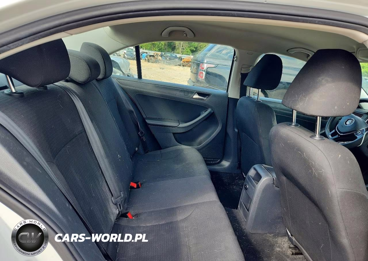 2015 Volkswagen Jetta Base VIN:3VW2K7AJ6FM344339 - 10