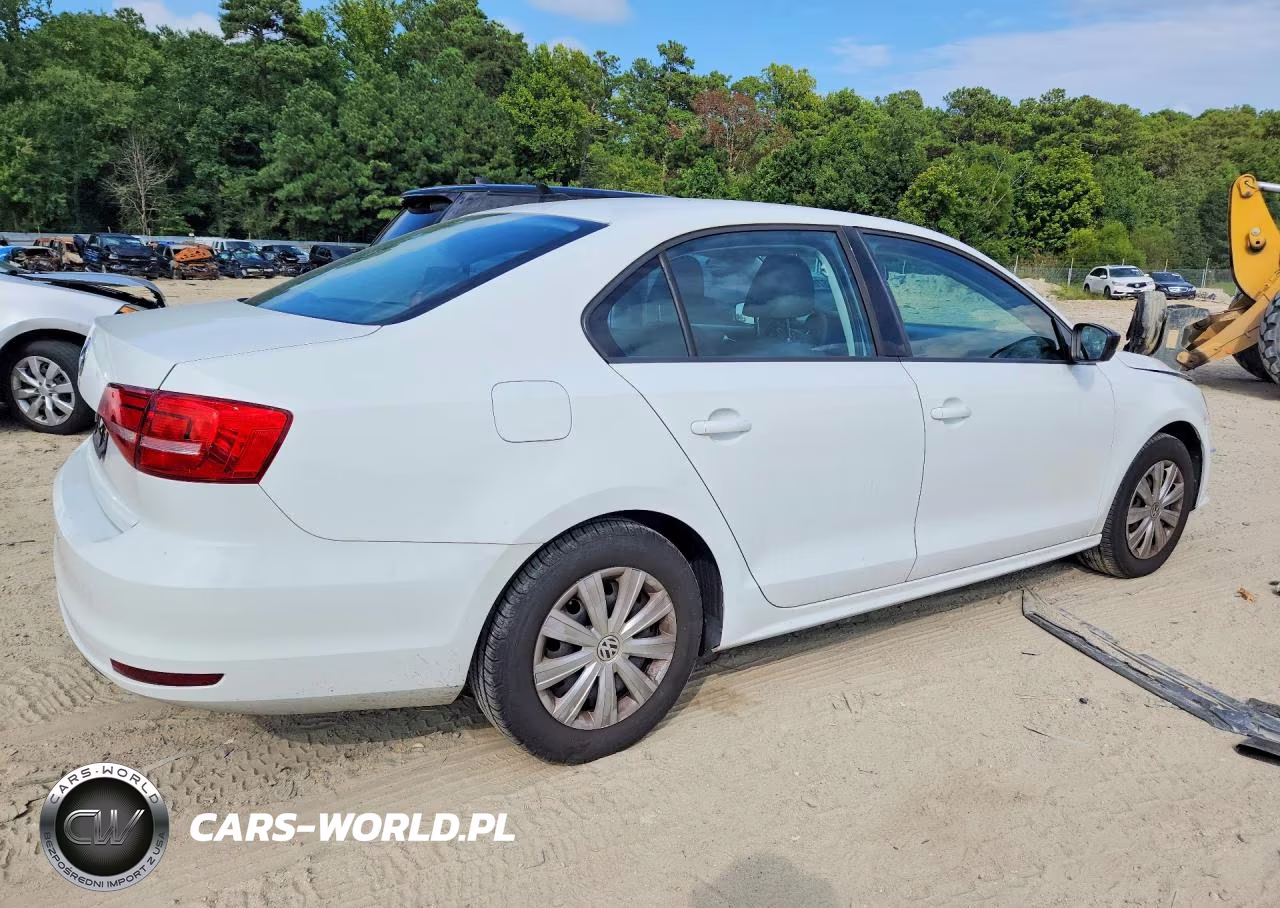 2015 Volkswagen Jetta Base VIN:3VW2K7AJ6FM344339 - 3
