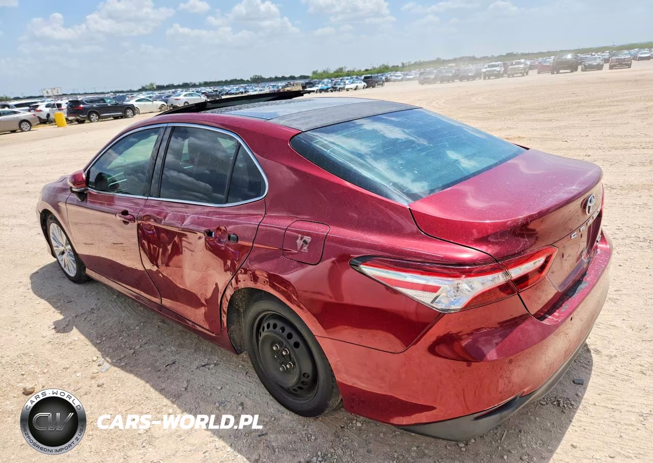2018 Toyota Camry Xle VIN:4T1B11HKXJU517359 - 2