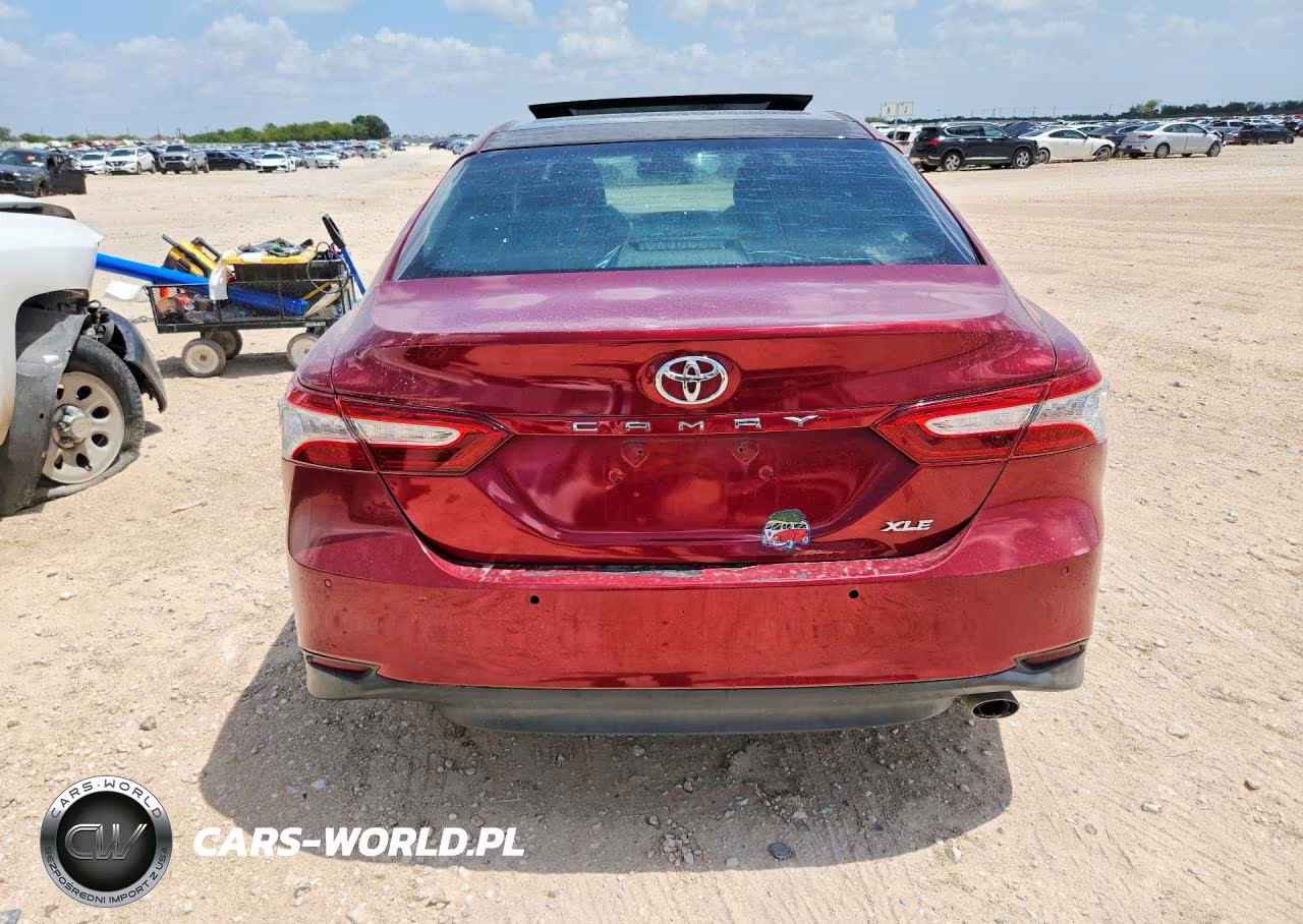 2018 Toyota Camry Xle VIN:4T1B11HKXJU517359 - 6