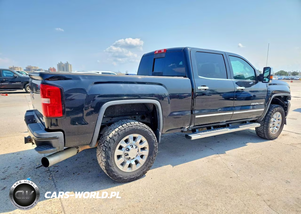 2016 GMC Sierra K2500 Denali VIN:1GT12UE85GF215532 - 3