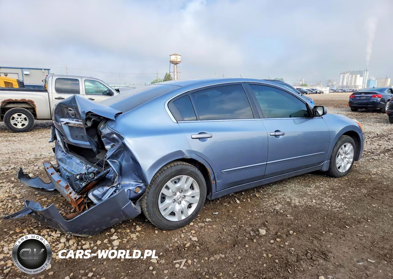 2012 Nissan Altima 2.5 VIN:1N4AL2AP8CC173549 - 3