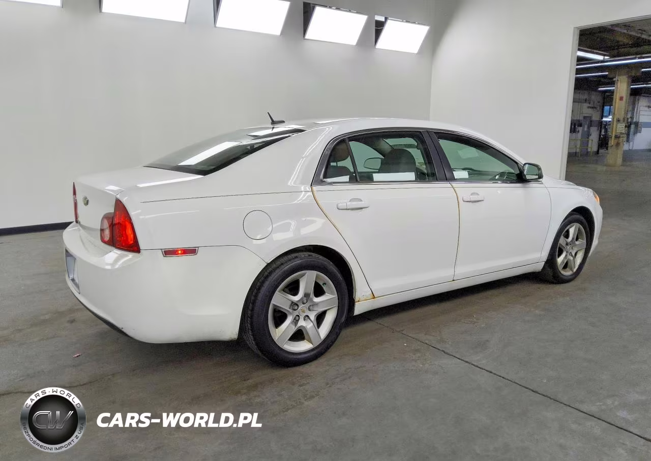 2010 Chevrolet Malibu Ls VIN:1G1ZB5EB0A4135832 - 3