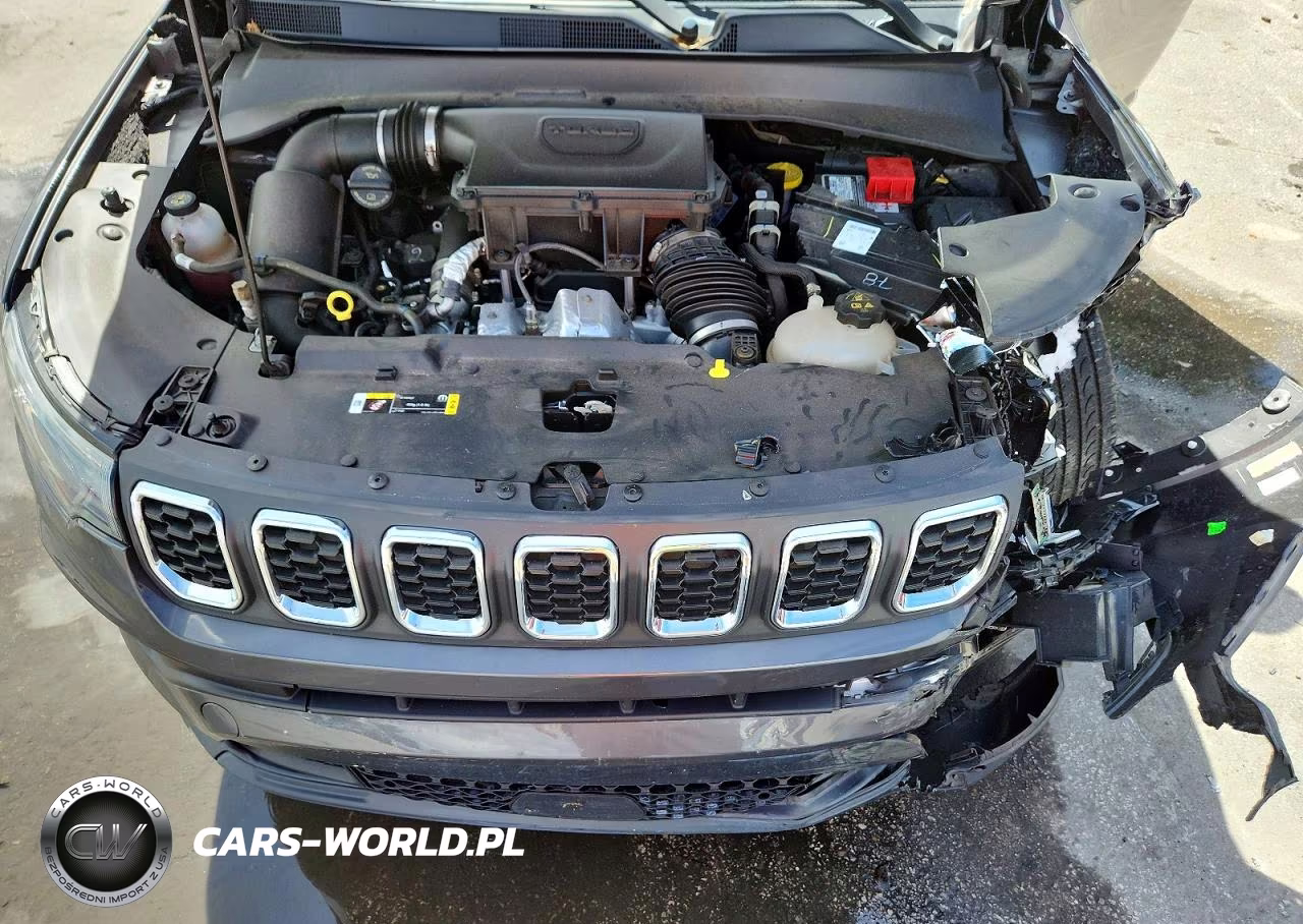 2024 Jeep Compass Latitude Lux VIN:3C4NJDFN4RT158239 - 12