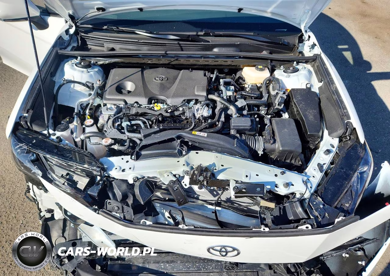 2026 Toyota Camry Se VIN:4T1DAACKXTU770703 - 11