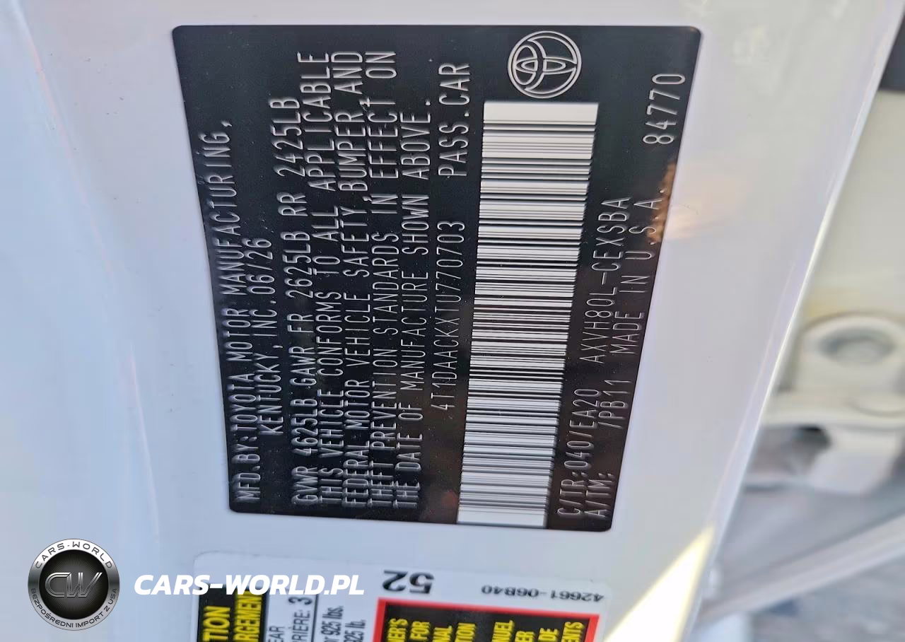 2026 Toyota Camry Se VIN:4T1DAACKXTU770703 - 12