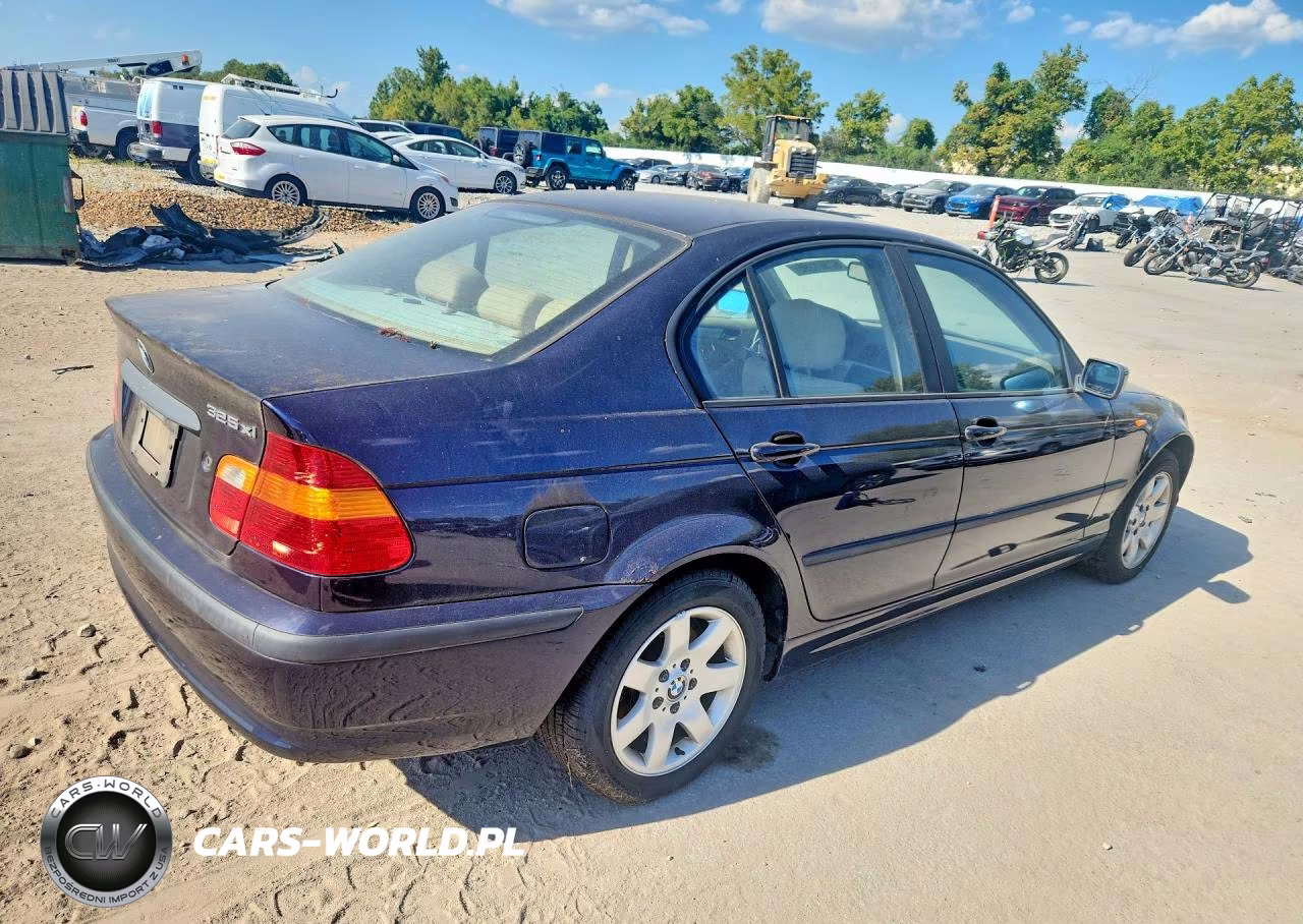 2003 BMW 325 Xi VIN:WBAEU33473PM57634 - 3