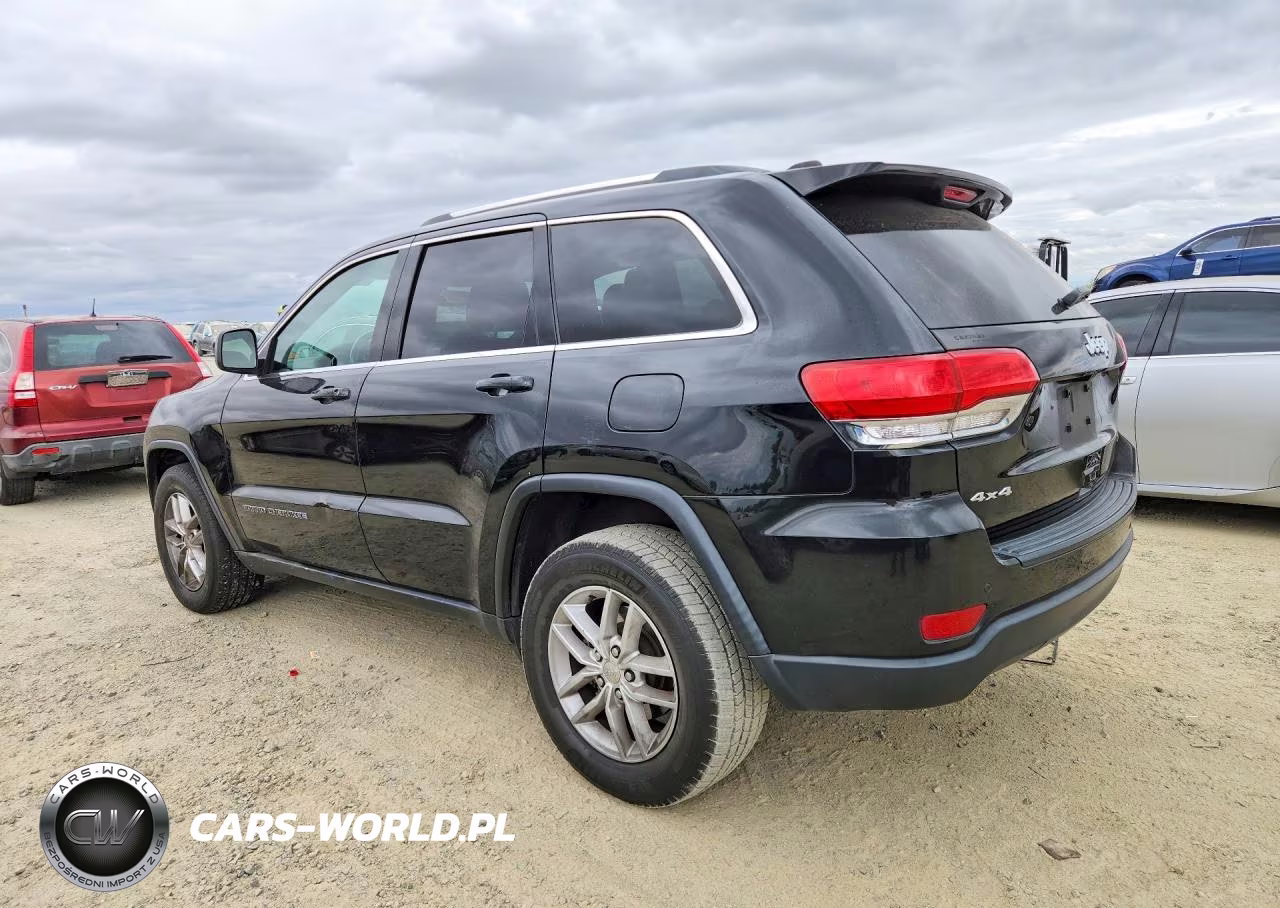 2018 Jeep Grand Cherokee Laredo VIN:1C4RJFAG2JC268163 - 2