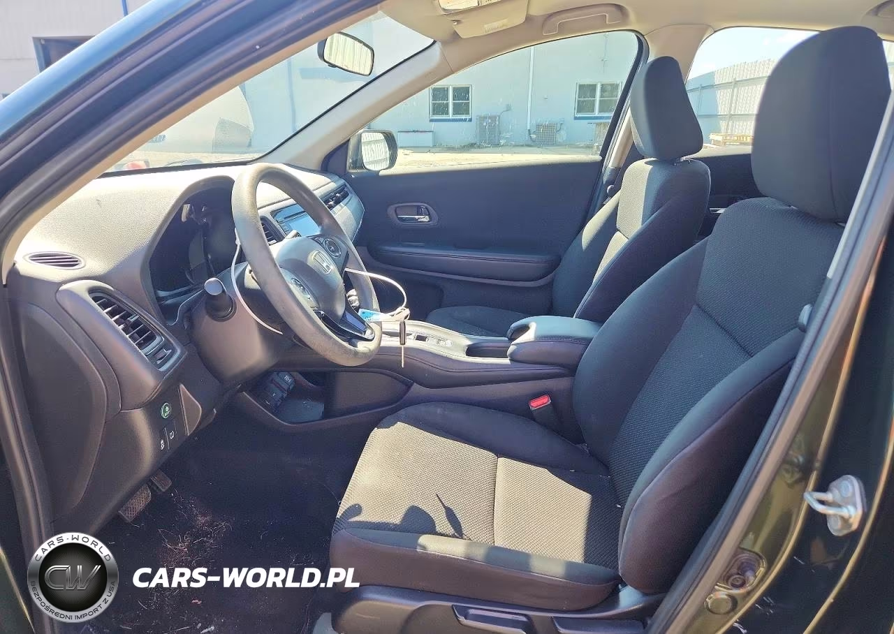 2017 Honda Hr-V Lx VIN:3CZRU6H3XHG704656 - 7