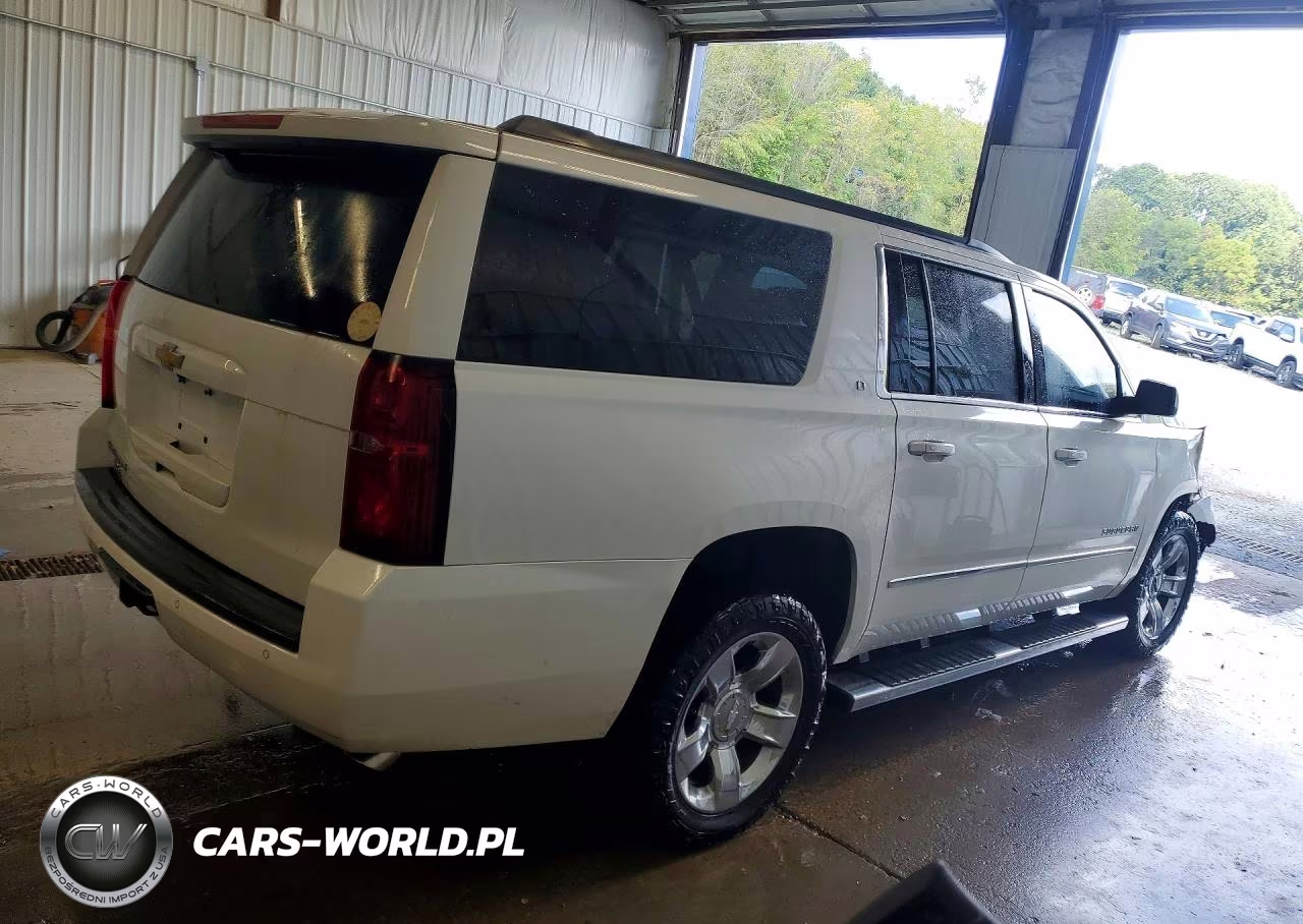 2017 Chevrolet Suburban K1500 Lt VIN:1GNSKHKCXHR127233 - 3