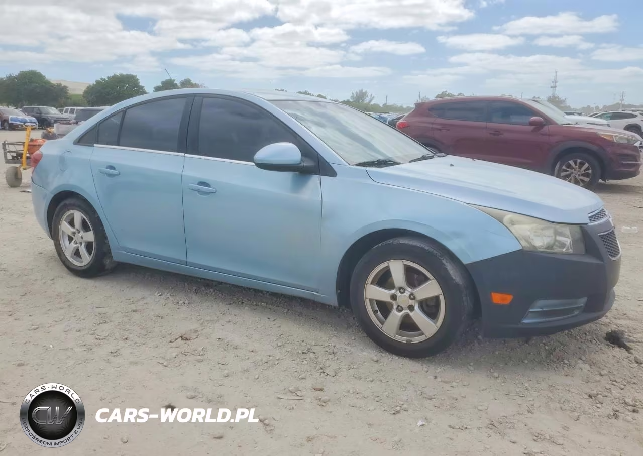 2011 Chevrolet Cruze Lt VIN:1G1PE5S90B7200940 - 4