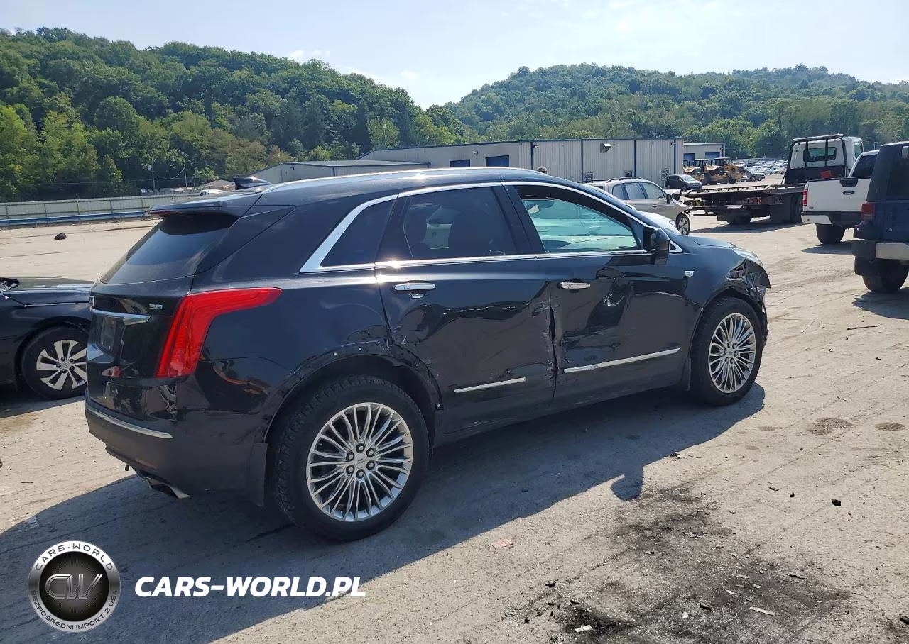 2018 Cadillac Xt5 Luxury VIN:1GYKNDRS9JZ155708 - 3