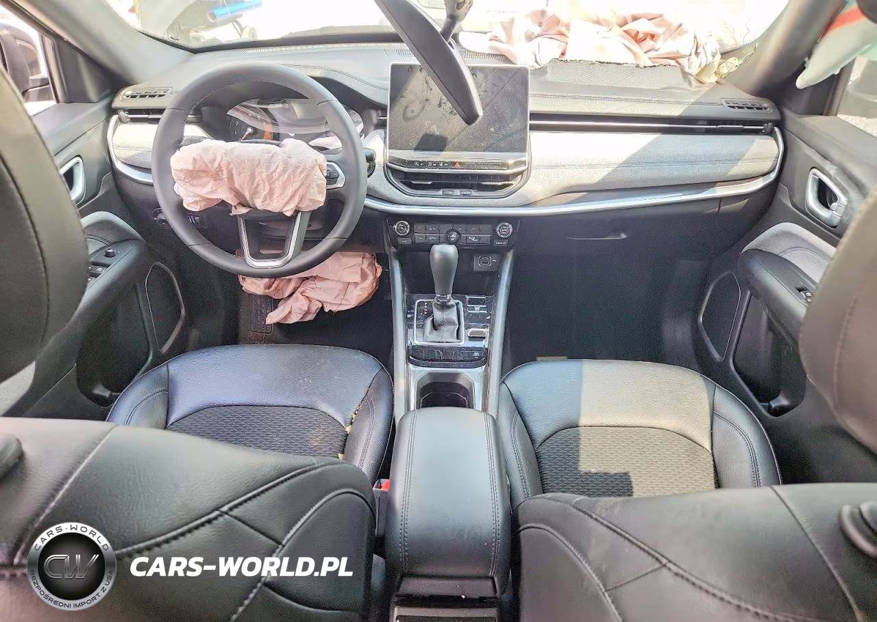 2024 Jeep Compass Latitude VIN:3C4NJDBN0RT576223 - 8