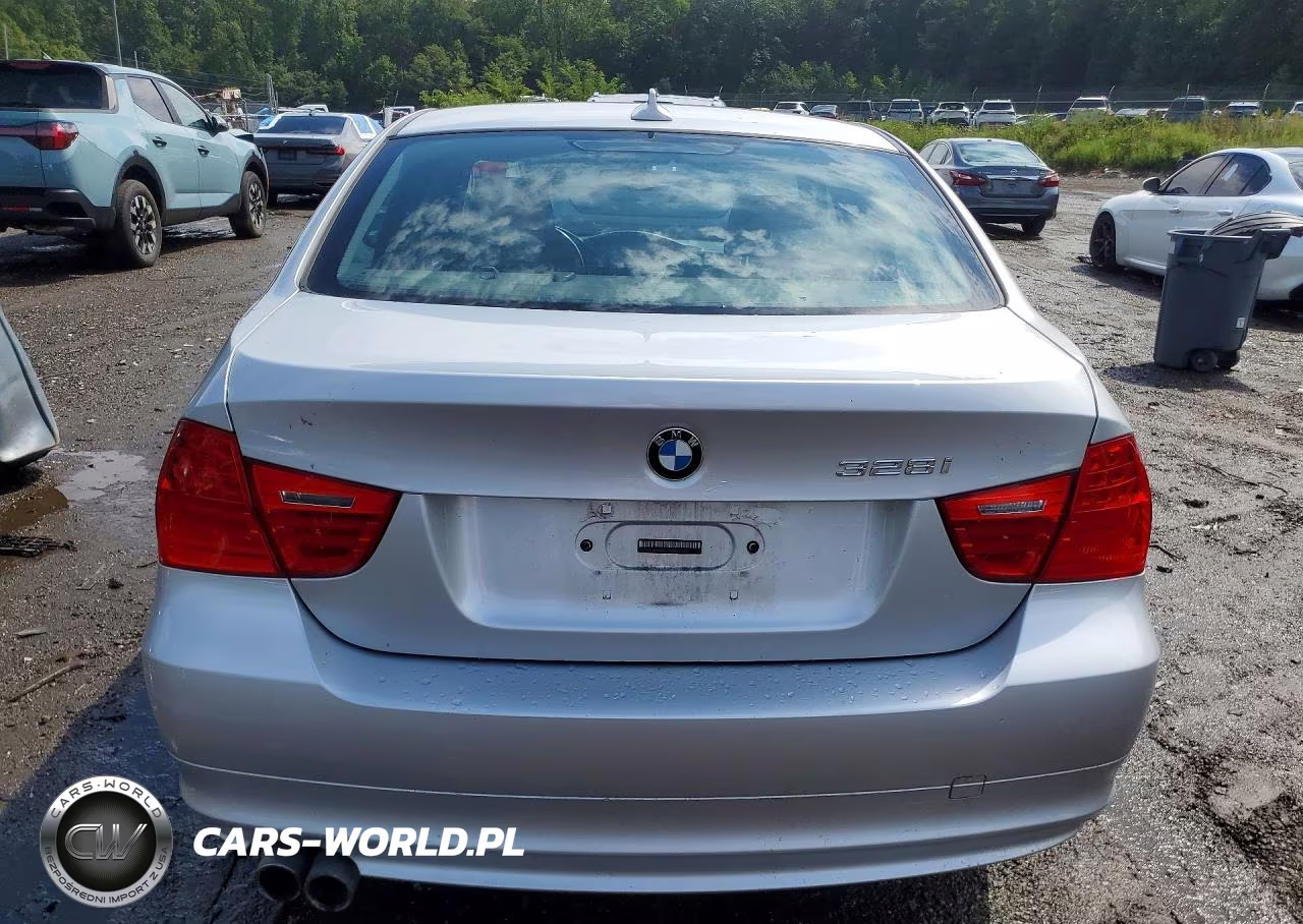 2011 BMW 328 Xi Sulev VIN:WBAPK5C51BA659728 - 6