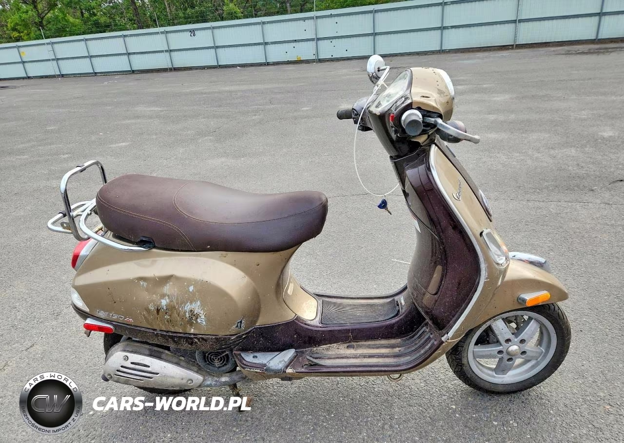 2011 Vespa Lx 150Ie – zdjęcie 1 z 9
