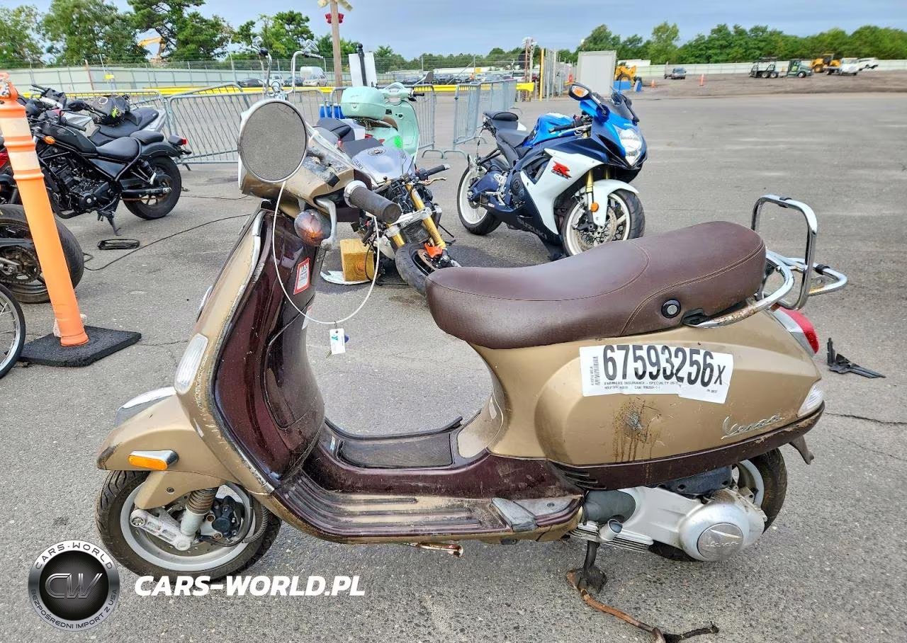 2011 Vespa Lx 150Ie VIN:ZAPM688F4B5000787 - 3