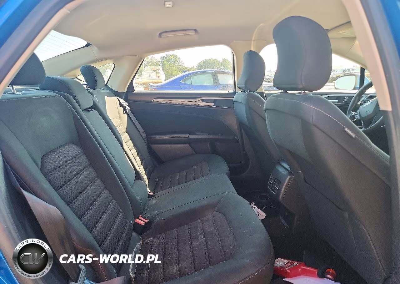 2019 Ford Fusion Se VIN:3FA6P0HD9KR213227 - 10