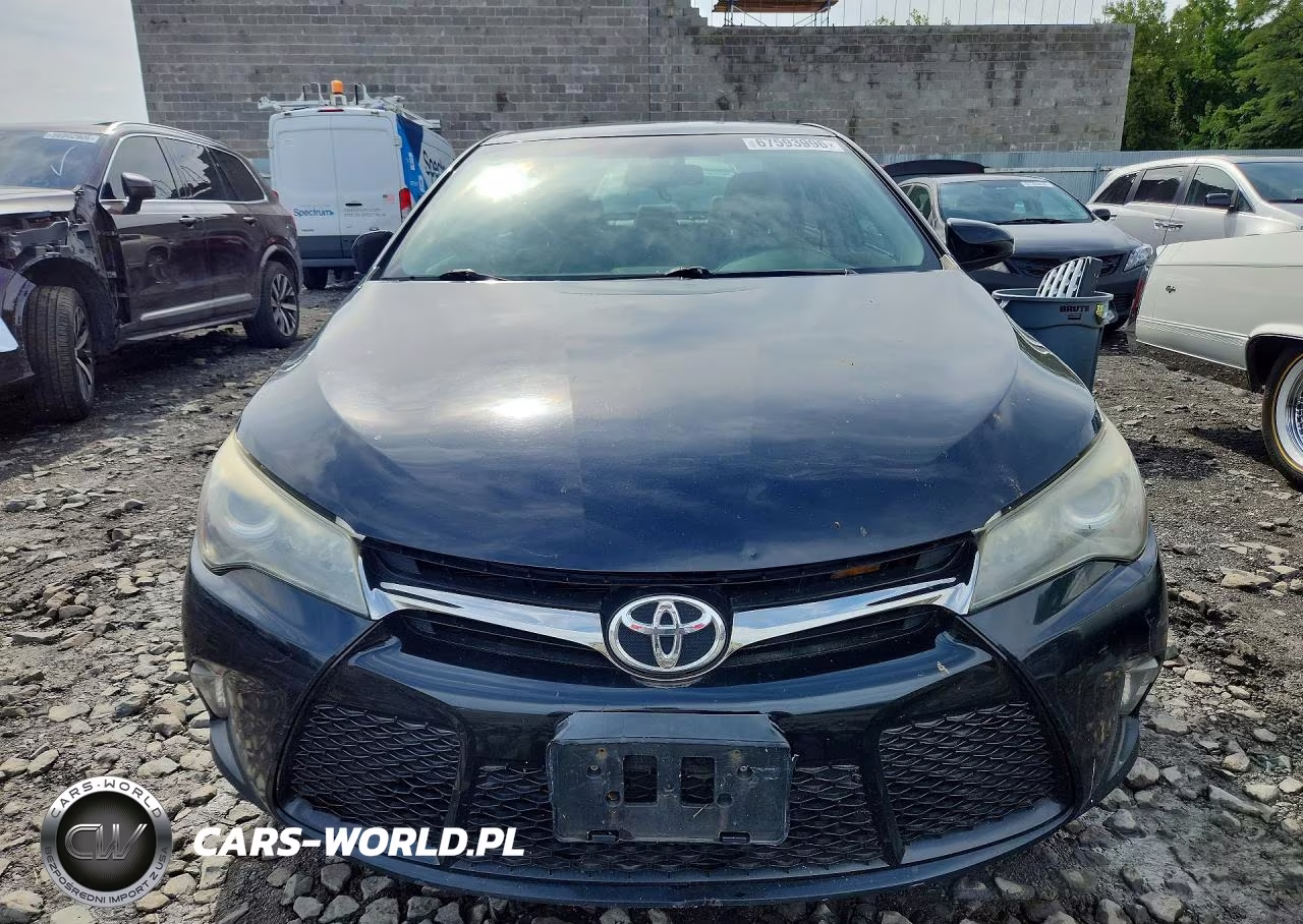 2015 Toyota Camry Se VIN:4T1BF1FK9FU095421 - 5