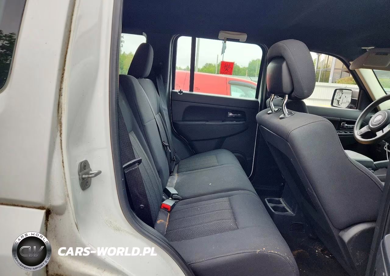 2011 Jeep Liberty Sport VIN:1J4PN2GK6BW521334 - 11