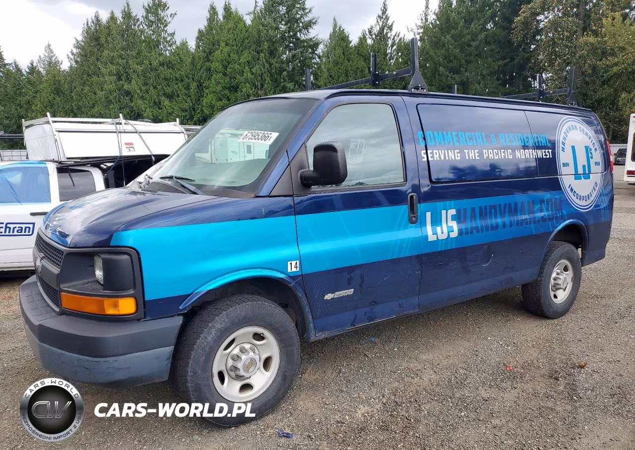 2004 Chevrolet Express G2500