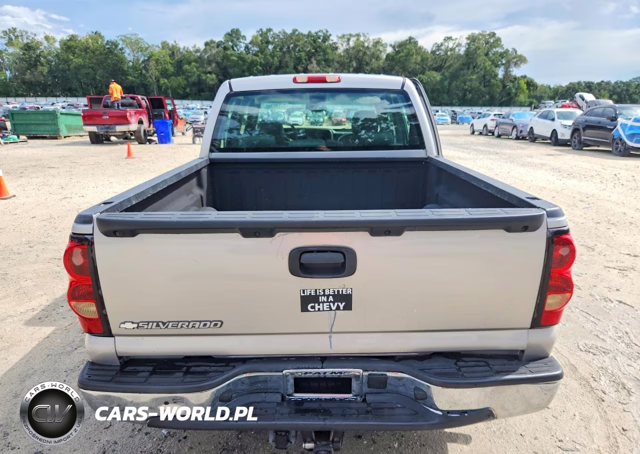 2006 Chevrolet Silverado C1500 VIN:2GCEC13V961292657 - 6