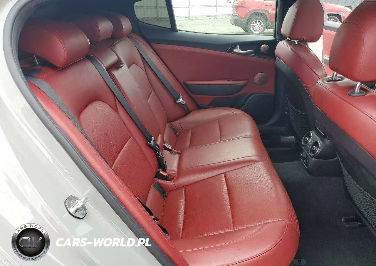2021 Kia Stinger Gt-Line VIN:KNAE15LA5M6092145 - 10
