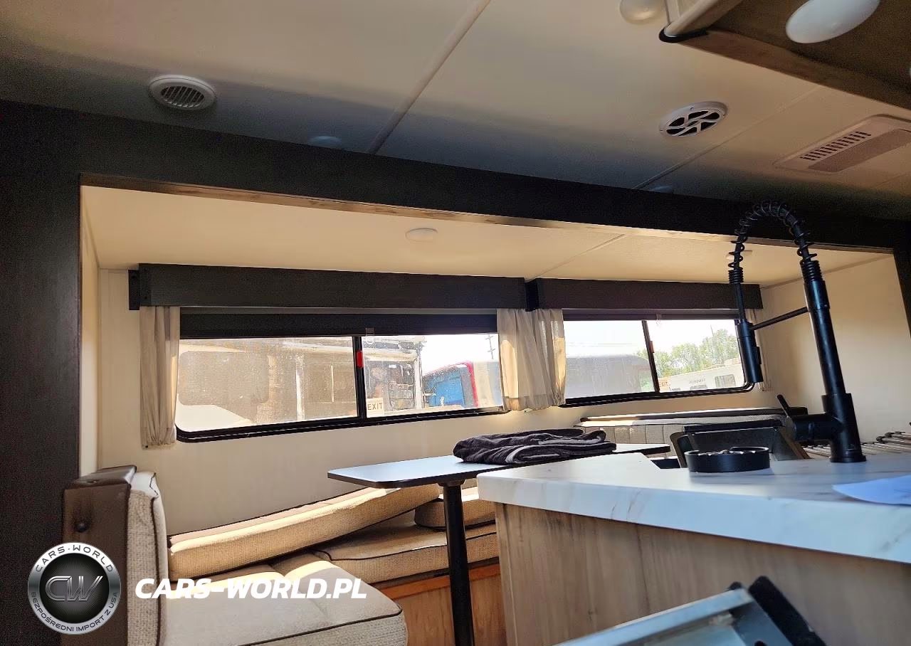2025 Forest River Cherokee Camper VIN:4X4TCKE2XSX165651 - 11