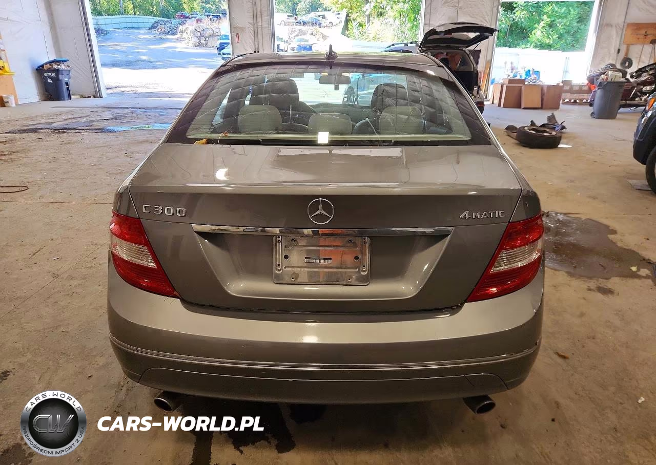2010 Mercedes-Benz C 300 4Matic VIN:WDDGF8BB7AR129320 - 6