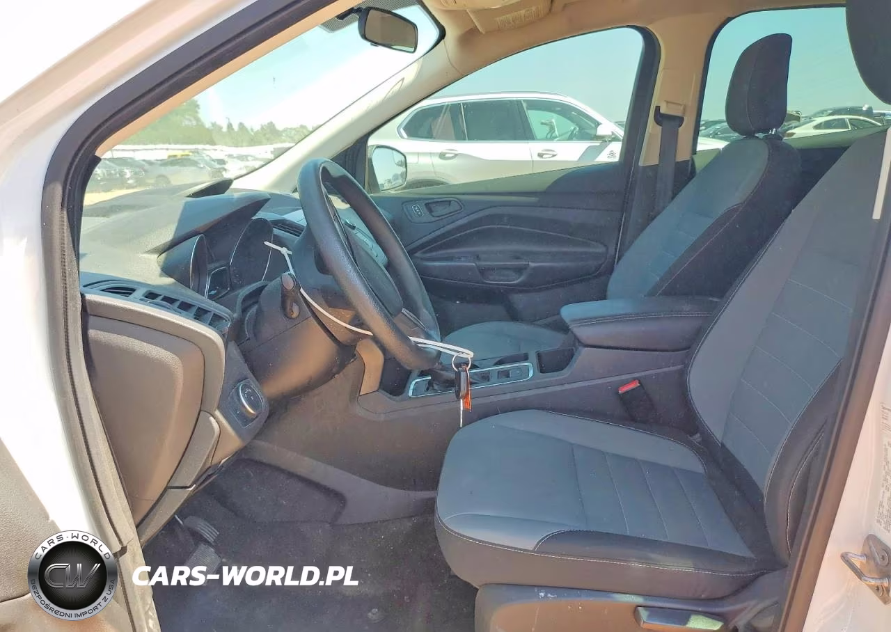 2019 Ford Escape S VIN:1FMCU0F75KUB62588 - 7