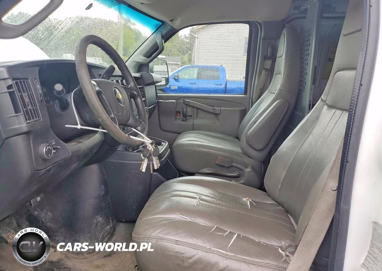 2016 Chevrolet Express G2500 VIN:1GCWGAFF2G1229498 - 7