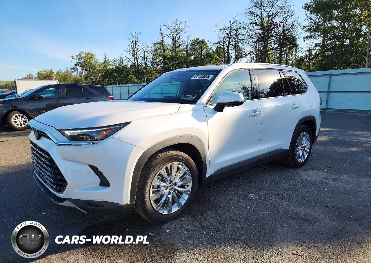 2026 Toyota Grand Highlander Platinum VIN:5TDAAAB56TS130561 - 1