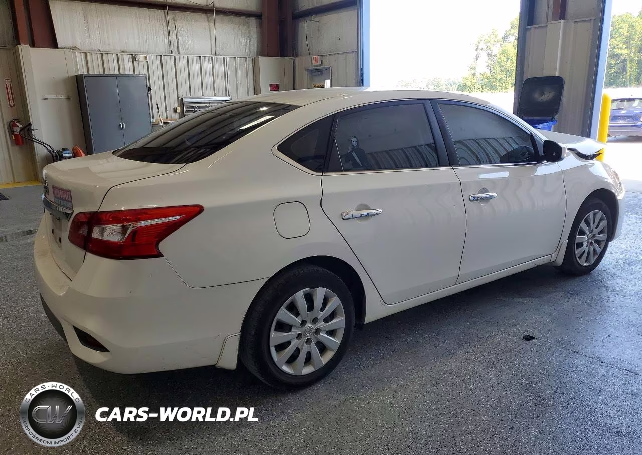 2016 Nissan Sentra S VIN:3N1AB7AP1GY300913 - 3