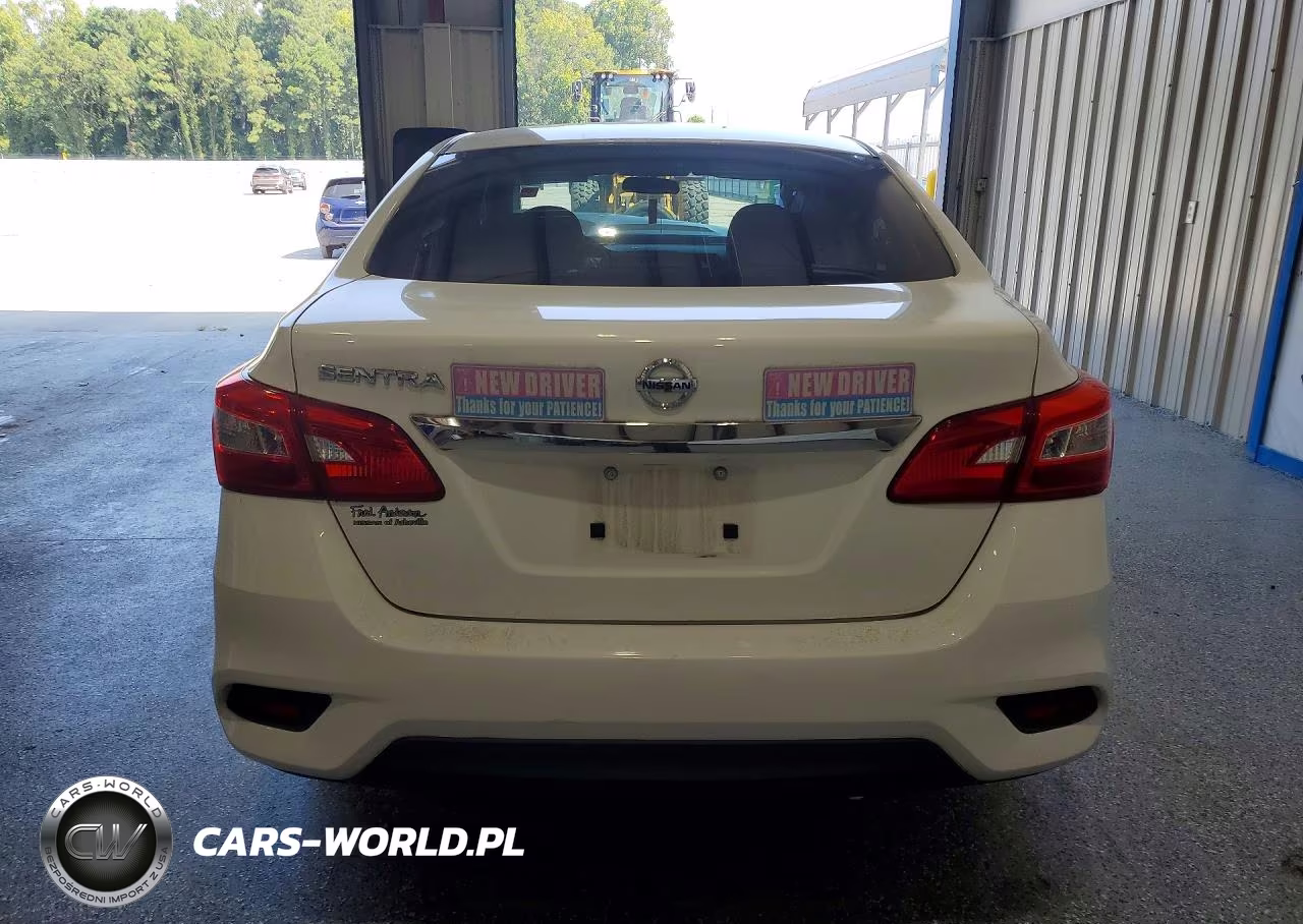 2016 Nissan Sentra S VIN:3N1AB7AP1GY300913 - 6
