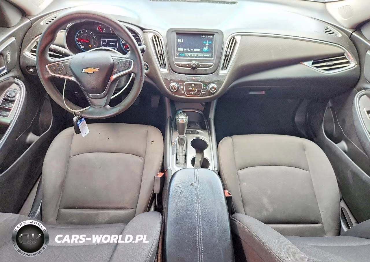 2018 Chevrolet Malibu Lt VIN:1G1ZD5ST6JF217334 - 8