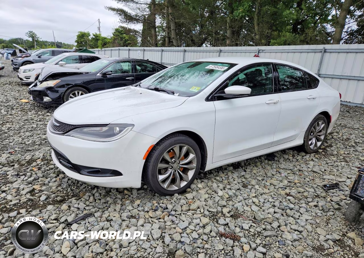 2015 Chrysler 200 S VIN:1C3CCCBB3FN648128 - 1