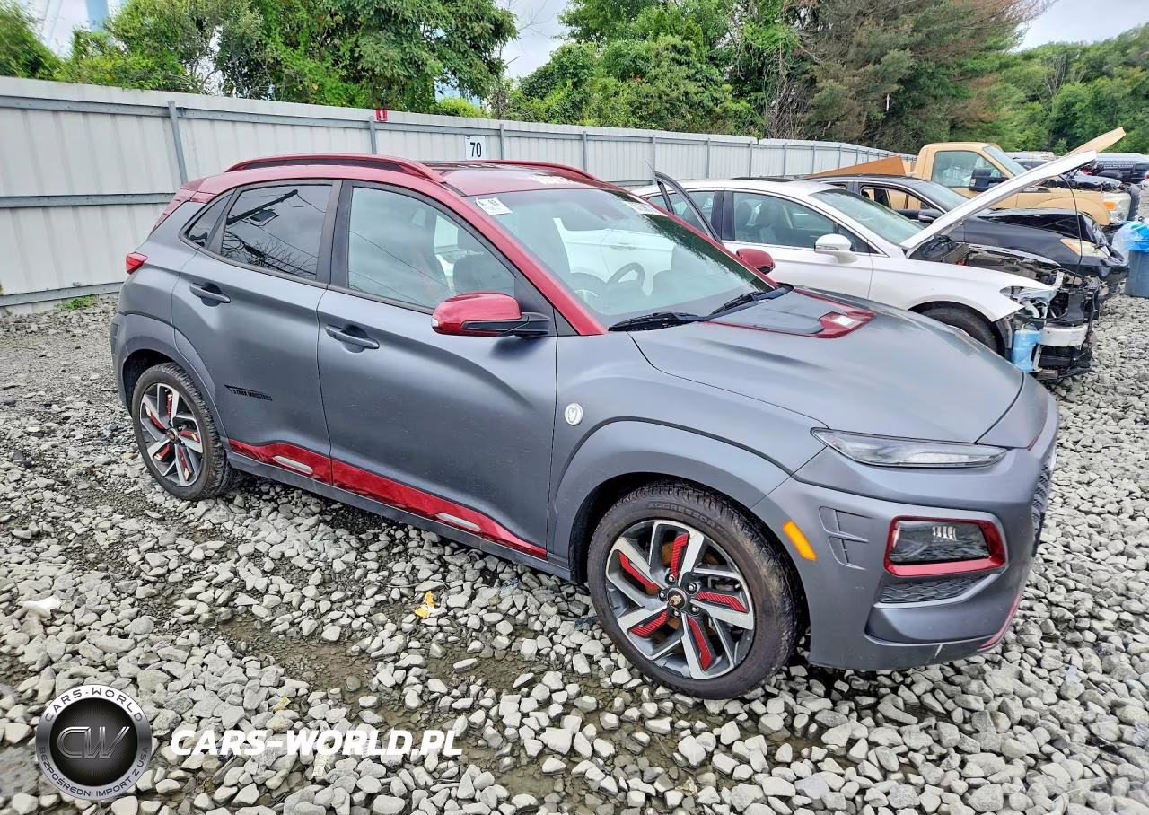 2019 Hyundai Kona Ultimate VIN:KM8K5CA56KU316225 - 4